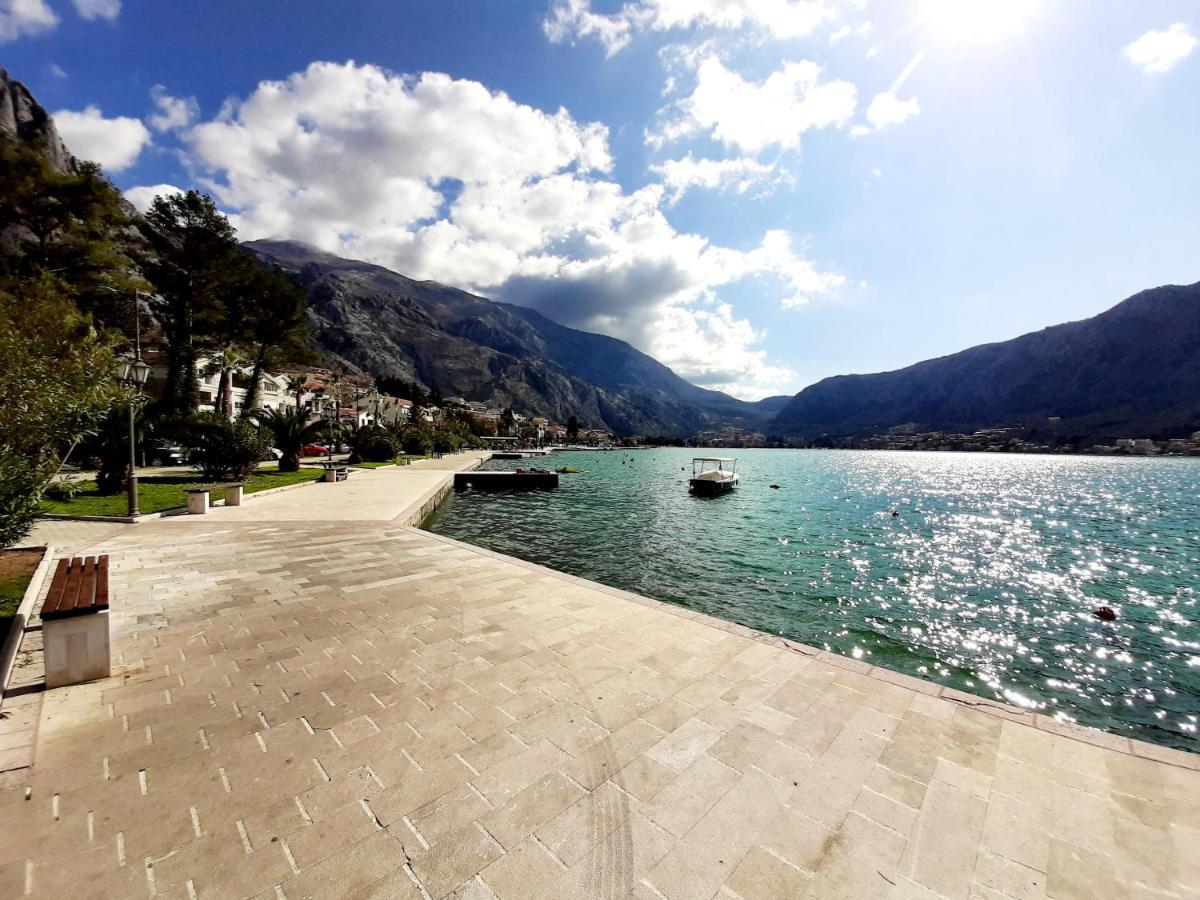 Maritimo Di Cattaro****Lux Apartment With Garage Экстерьер фото